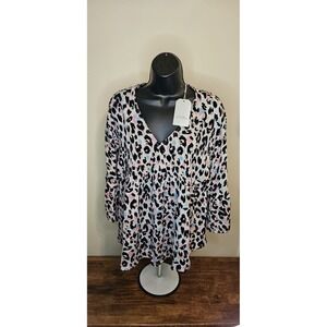 Emily Wonder Whimsical Animal Print Bell Sleeve Top Womens Sz SMALL